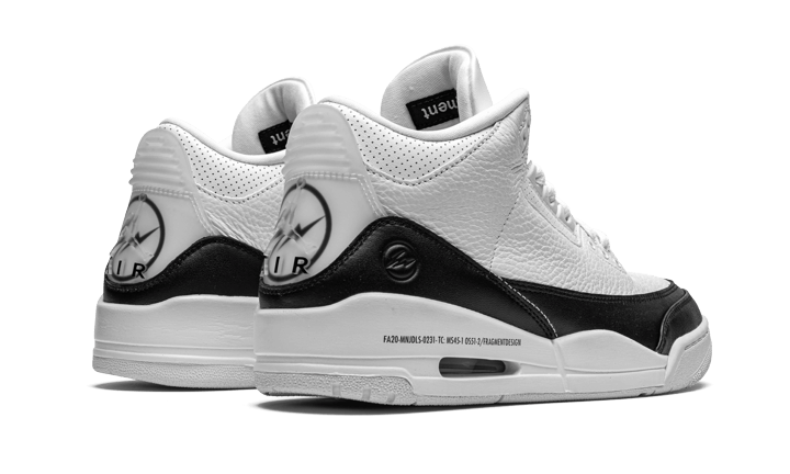 Buty Air Jordan Air Jordan 3 Retro Fragment White Black - widok z przodu - Rozmiary EU