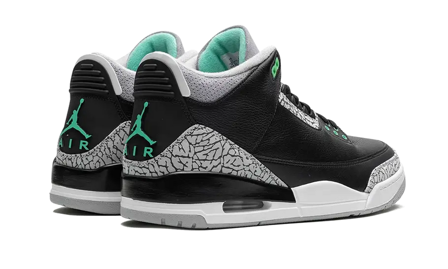 Buty Air Jordan Air Jordan 3 Retro Green Glow - widok z przodu - Rozmiary EU