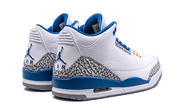 Buty Air Jordan Air Jordan 3 Retro Wizards - widok z przodu - Rozmiary EU