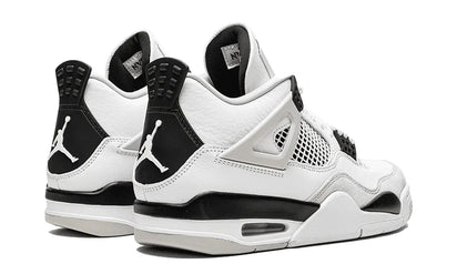 Air Jordan 4 Military Black - zdjęcie 3