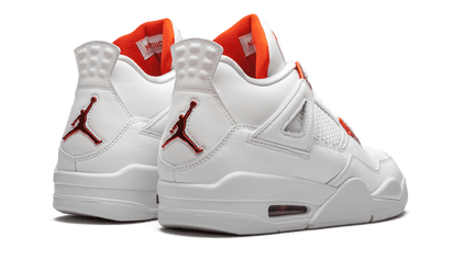 Buty Air Jordan Air Jordan 4 Retro Metallic Orange - widok z przodu - Rozmiary EU