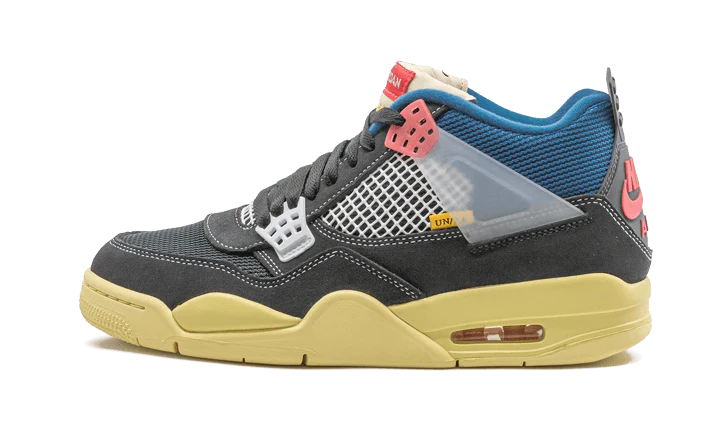 Air Jordan Air Jordan 4 Retro Union Off Noir czarny-czerwony - widok główny z boku | Saturaise.com