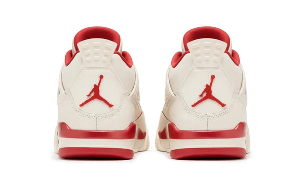 Air Jordan 4 Retro Valentine's Day Sierra Red - Air Jordan 4 Retro Valentine's Day Sierra Red - zdjęcie 2