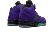 Buty Air Jordan Air Jordan 5 Retro Alternate Grape - widok z przodu - Rozmiary EU