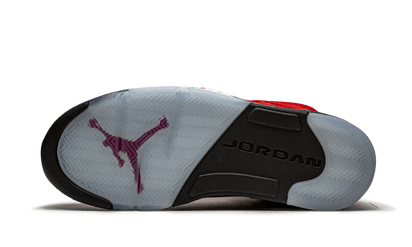 100% Oryginalne Air Jordan 5 Retro Raging Bull - widok z tyłu - 1025.00 PLN