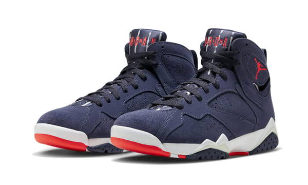 Air Jordan 7 Quai 54 - Kup oryginalne Air Jordan 7 Quai 54 - widok z drugiego boku - Sneakersy