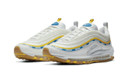Kup oryginalne Air Max 97 Undefeated UCLA DC4830-100 - widok z drugiego boku - Sneakersy