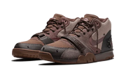 Kup oryginalne Air Trainer 1 SP Travis Scott Wheat DR7515-200 - widok z drugiego boku - Sneakersy