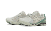 Kup oryginalne Gel-Kayano 14 Light Sage - widok z drugiego boku - Sneakersy