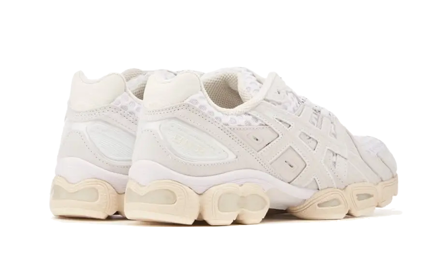 Buty Asics Gel-Nimbus 9 ENNOY White - widok z przodu - Rozmiary EU