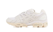 Asics Gel-Nimbus 9 ENNOY White biały-brązowy - widok główny z boku | Saturaise.com