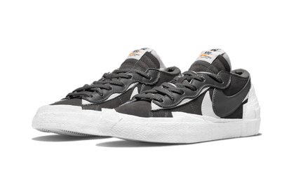 Kup oryginalne Blazer Low Sacai Iron Grey - widok z drugiego boku - Sneakersy