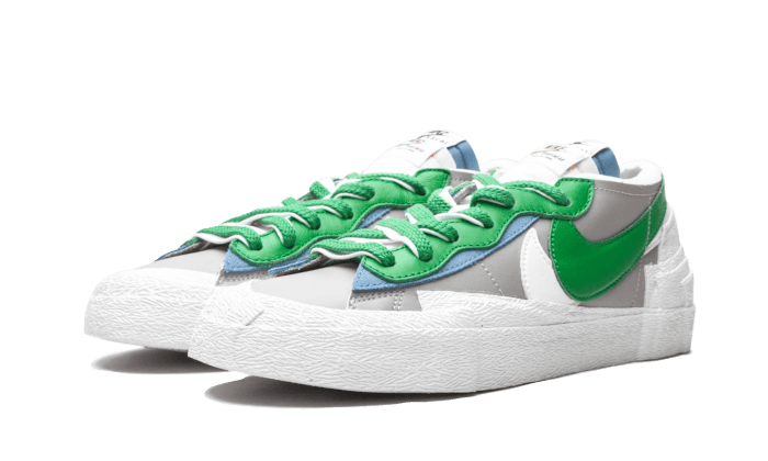 Kup oryginalne Blazer Low Sacai Medium Grey Classic Green - widok z drugiego boku - Sneakersy
