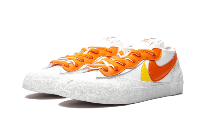 Kup oryginalne Blazer Low Sacai White Magma Orange - widok z drugiego boku - Sneakersy