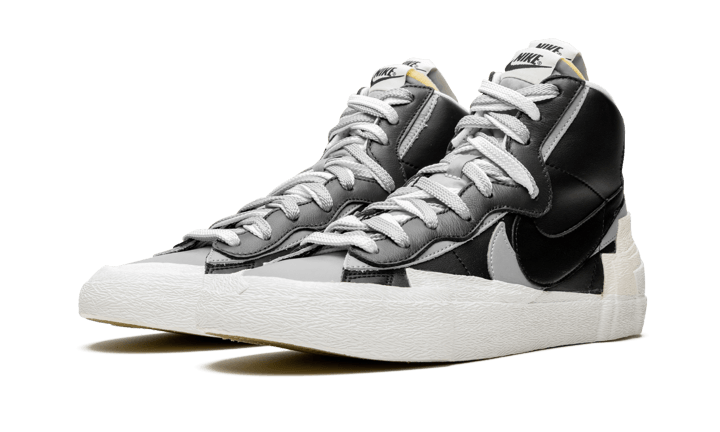 Kup oryginalne Blazer Mid Sacai Black Grey - widok z drugiego boku - Sneakersy