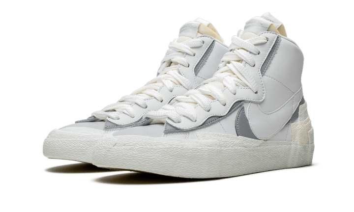 Kup oryginalne Blazer Mid Sacai White Grey - widok z drugiego boku - Sneakersy