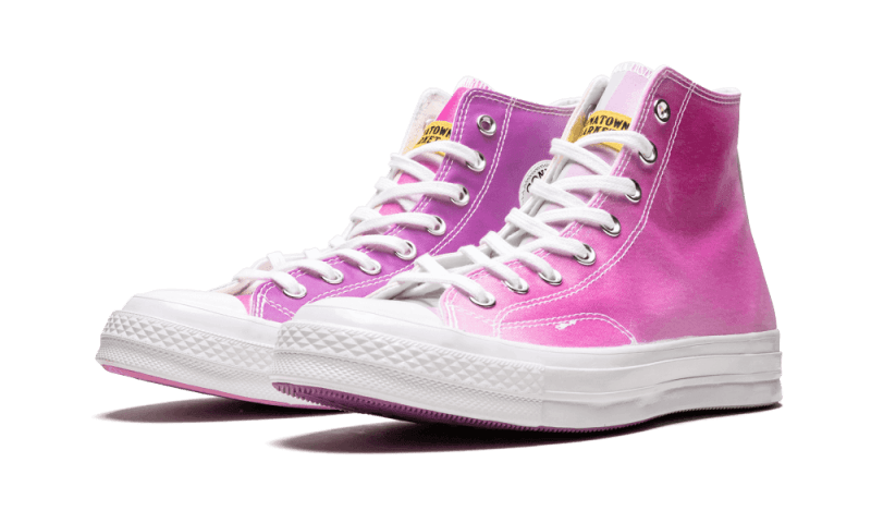 Buty Converse Chuck Taylor All-Star 70s Hi Chinatown Market UV - widok z przodu - Rozmiary EU