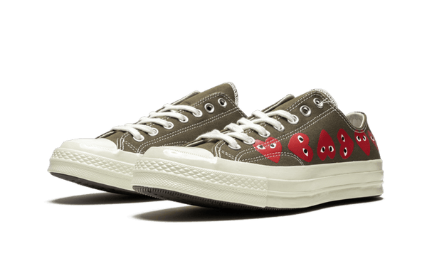 Chuck Taylor All-Star 70s Ox Comme des Garçons PLAY Multi Heart Green - Kup oryginalne Chuck Taylor All-Star 70s Ox Comme des Garçons PLAY Multi Heart Green - widok z drugiego boku - Sneakersy