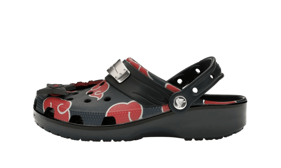 Crocs Classic Clog Naruto Itachi czerwony-granatowy - widok główny z boku | Saturaise.com