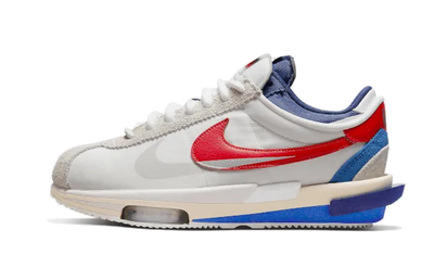 Nike Cortez 4.0 Sacai White University Red Blue - widok główny z boku - Streetwear
