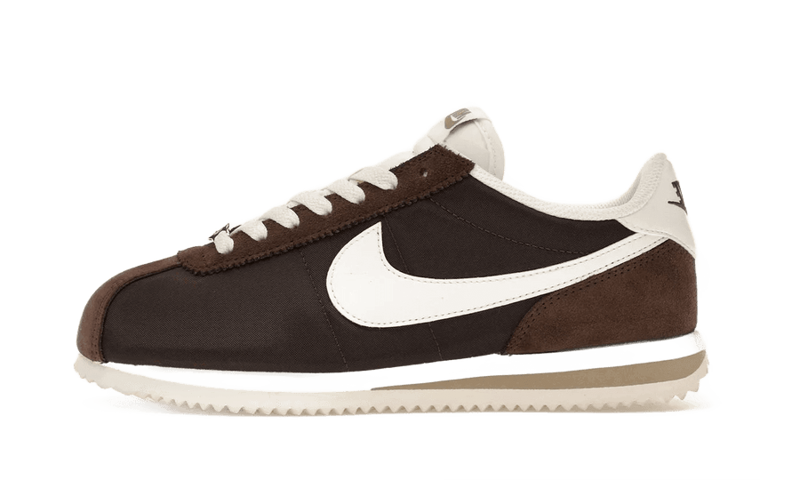 Nike Nike Cortez Baroque Brown biały-brązowy - widok główny z boku | Saturaise.com