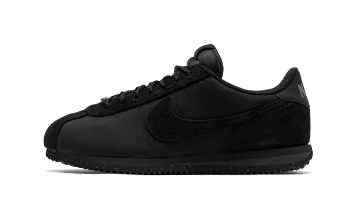 Nike Nike Cortez PRM Great Outdoors Triple Black czarno-szary - widok główny z boku | Saturaise.com