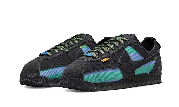 Kup oryginalne Nike Cortez Union Off Noir - widok z drugiego boku - Sneakersy