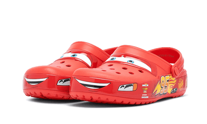 Kup oryginalne Classic Clog Lightning McQueen - widok z drugiego boku - Sneakersy