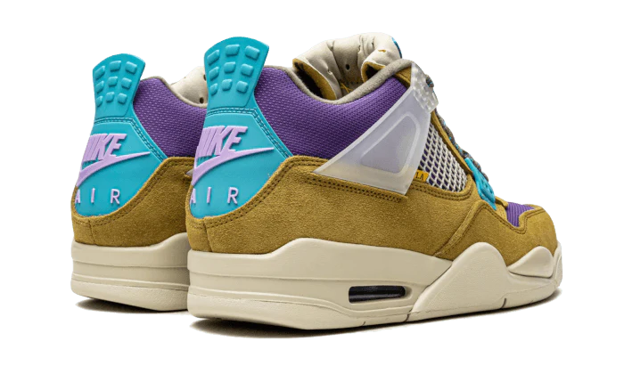 Buty Air Jordan Air Jordan 4 Retro Union Desert Moss - widok z przodu - Rozmiary EU