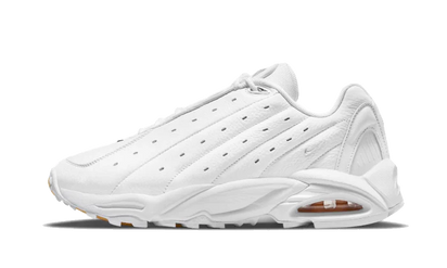 Nike Hot Step Terra NOCTA White czarny-biały - widok główny z boku | Saturaise.com