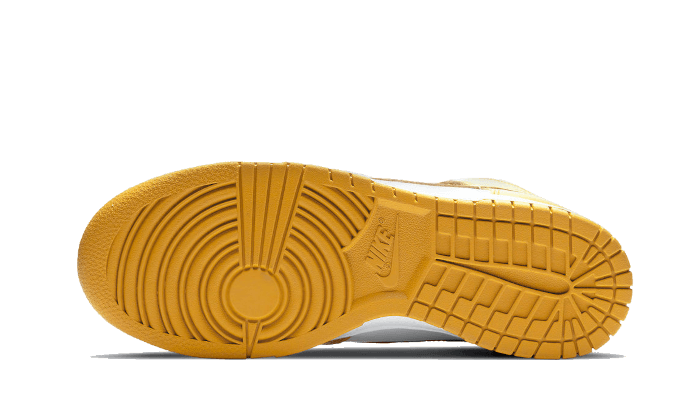 Buty Nike Dunk High Dark Sulfur - widok z przodu - Rozmiary EU