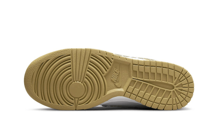 Buty Nike Dunk Low Essential Paisley Pack Barley - widok z przodu - Rozmiary EU