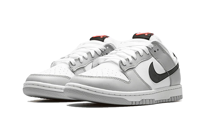 Kup oryginalne Dunk Low Jackpot DR9654-001 - widok z drugiego boku - Sneakersy