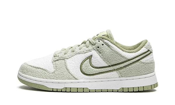 Dunk Low SE Fleece Green