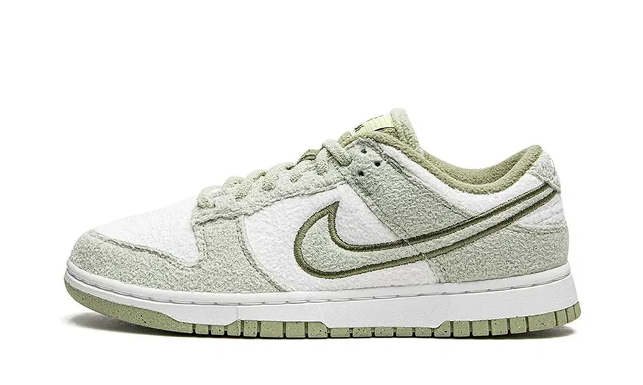 Dunk Low SE Fleece Green