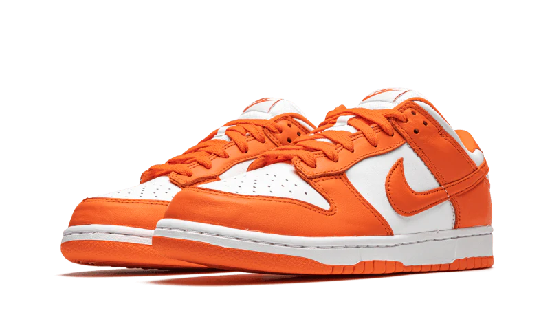 Kup oryginalne Dunk Low SP Orange Blaze (Syracuse) CU1726-101 - widok z drugiego boku - Sneakersy