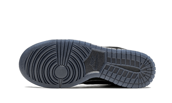100% Oryginalne Dunk Low SP Undefeated 5 On It Black - widok z tyłu - 1915.00 PLN