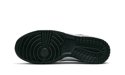Buty Nike Dunk Low Stencil Swoosh - widok z przodu - Rozmiary EU