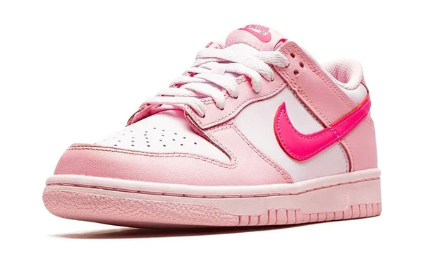 Dunk Low Triple Pink (Barbie) - Dunk Low Triple Pink (Barbie) - zdjęcie 2