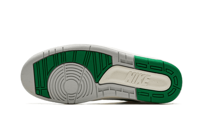 100% Oryginalne Air Jordan 2 Low SE Nina Chanel Malachite - widok z tyłu - 650.00 PLN