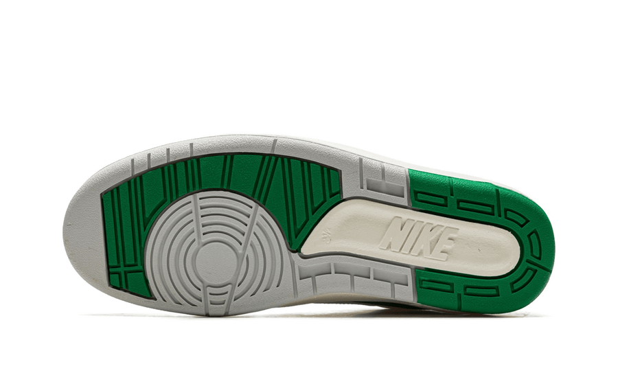 100% Oryginalne Air Jordan 2 Low SE Nina Chanel Malachite - widok z tyłu - 650.00 PLN