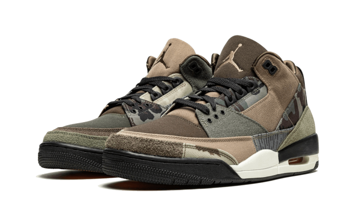 Kup oryginalne Air Jordan 3 Retro Patchwork Camo - widok z drugiego boku - Sneakersy