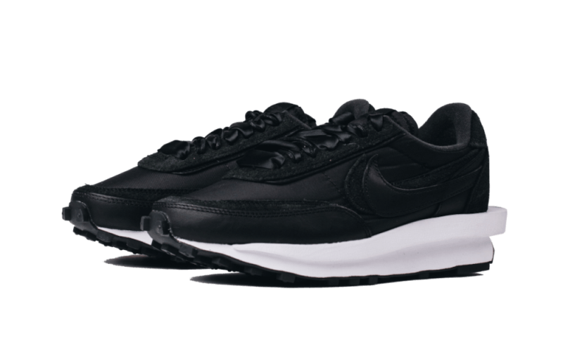 Kup oryginalne LD Waffle Sacai Triple Black - widok z drugiego boku - Sneakersy
