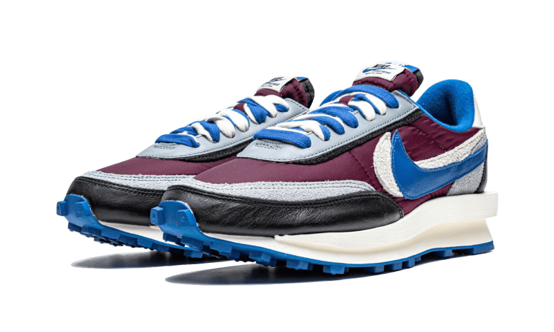 Kup oryginalne LD Waffle Sacai Undercover Night Maroon Team Royal - widok z drugiego boku - Sneakersy