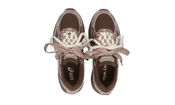 Asics Gel-Venture 6 Story mfg. Reddish Brown Gingham - Kup oryginalne Asics Gel-Venture 6 Story mfg. Reddish Brown Gingham 1203A712-200 - widok z drugiego boku - Sneakersy