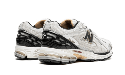 Buty New Balance 1906D Protection Pack Reflection - widok z przodu - Rozmiary EU