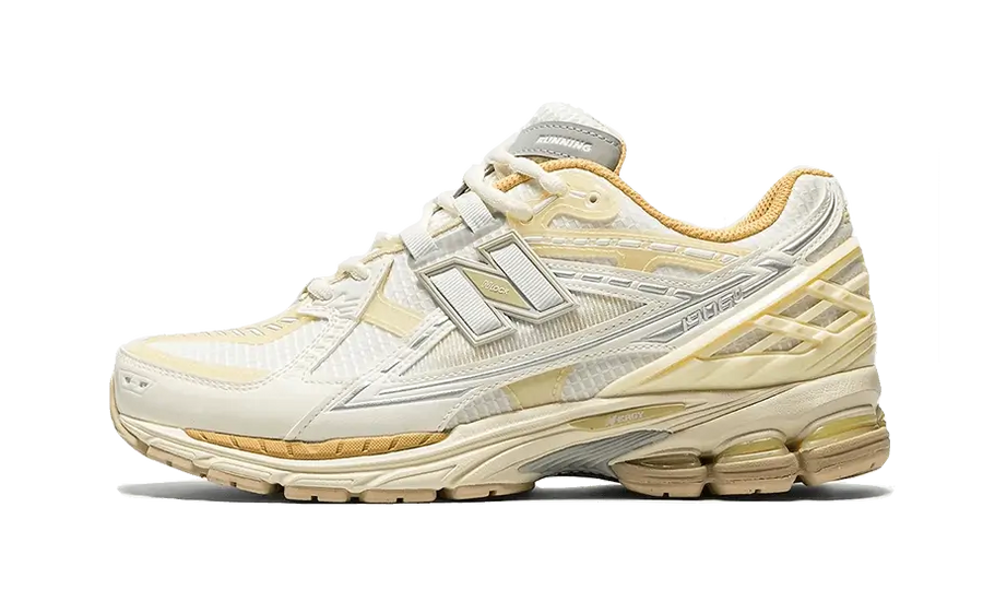 New Balance 1906U Lunar New Year Cream biały-brązowy - widok główny z boku | Saturaise.com