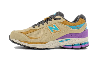 New Balance 2002R J.Crew Incense biały-zielony - widok główny z boku | Saturaise.com