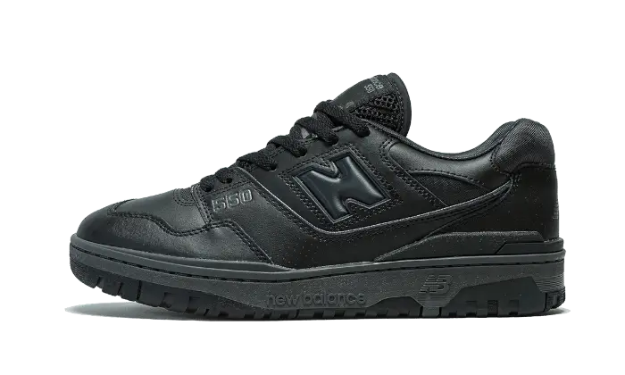 New Balance 550 Triple Black czarny-szary - widok główny z boku | Saturaise.com