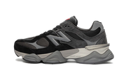 New Balance New Balance 9060 Black Castlerock czarny-biały - widok główny z boku | Saturaise.com